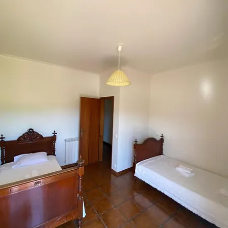 Quinta Manuel Santo * Nazaré