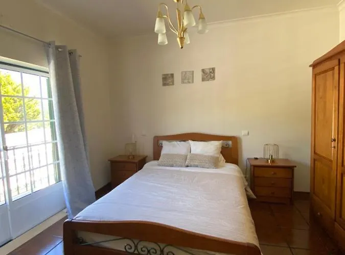 Quinta Manuel Santo * 纳扎雷